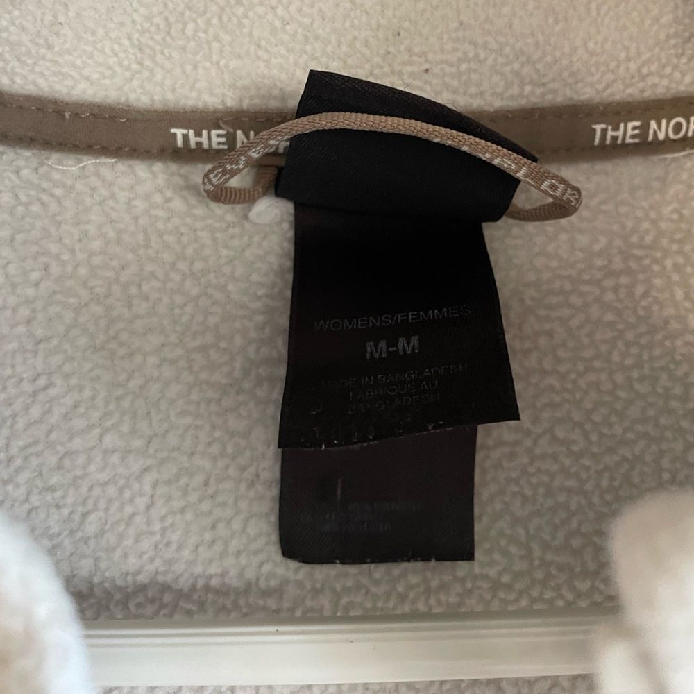 North Face jacket - Picture 5 of 7